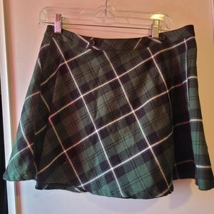 Plaid dark green hot topic Skirt